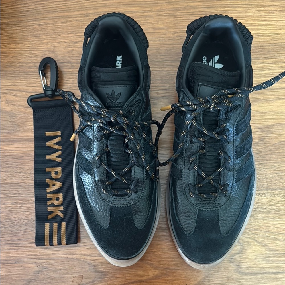 Ivy Park Adidas Super Sleek 72